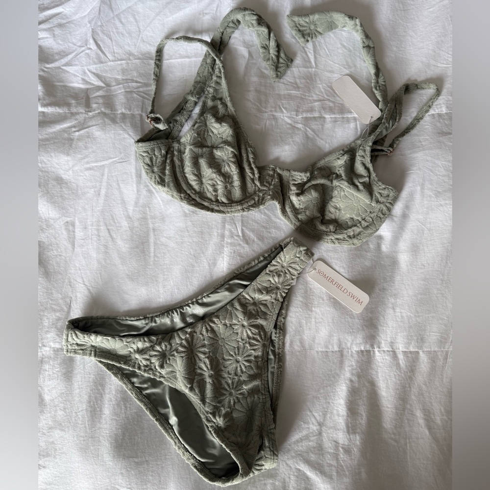 NWT Somerfield Swim Soft Floral Bikini in Mineral